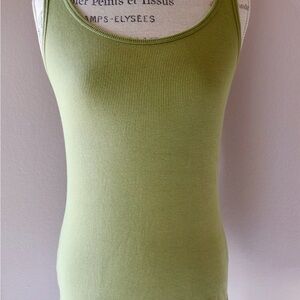 Tommy Bahama Olive Tank Top (womans)